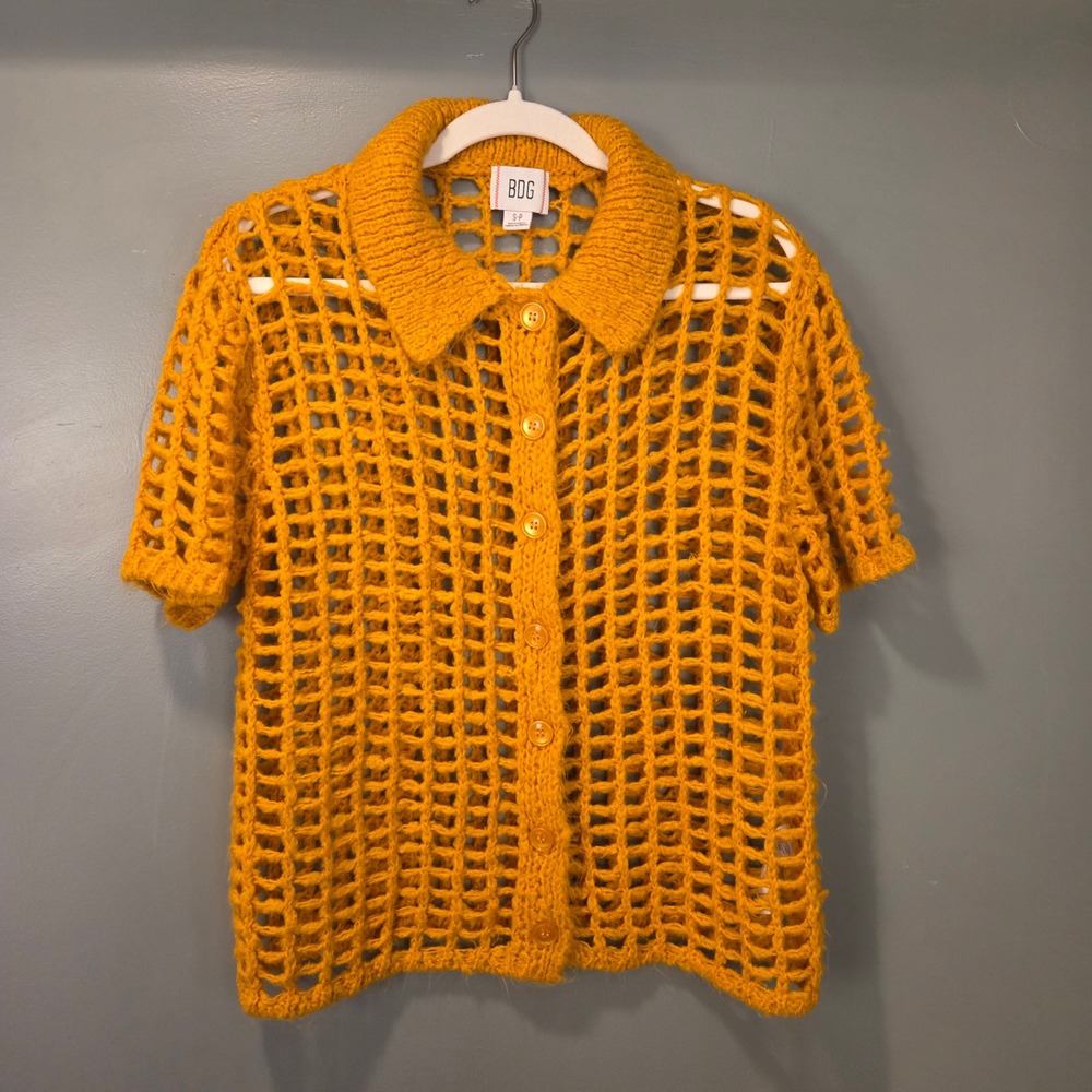 BDG Women's Osaka Chunky Open Knit Short Sleeve Button Up Shirt Oversize, Size S